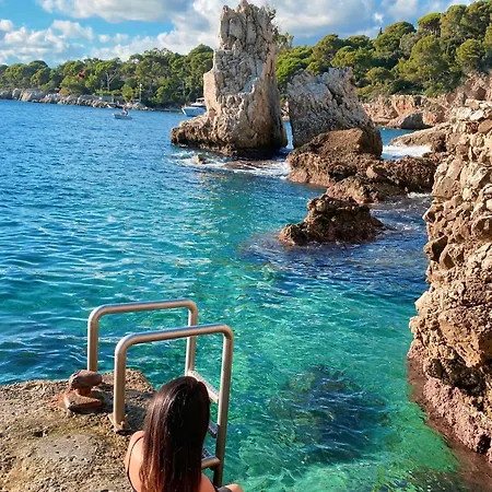 Confort, Chic & Spacieux De Les Pins & דירה *