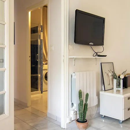 Апартаменты 32m2 Les Pins 350 M Climatise Wifi Centre